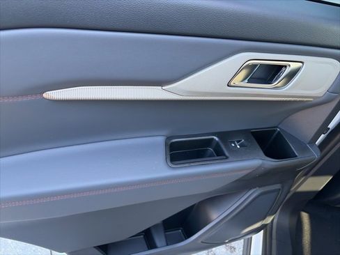 New 2026 Ford Explorer Active image 12