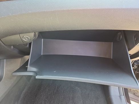 Used 2019 Hyundai Santa Fe XL SE image 21