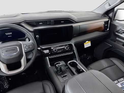 New 2026 GMC Sierra 1500 Denali AWD/4WD image 24