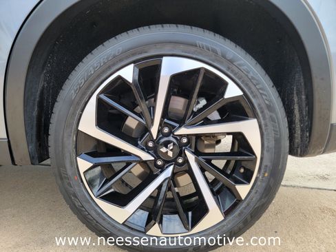 Used 2024 Mitsubishi Outlander Ralliart image 31