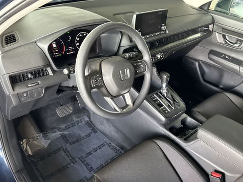 Used 2025 Honda CR-V LX image 13