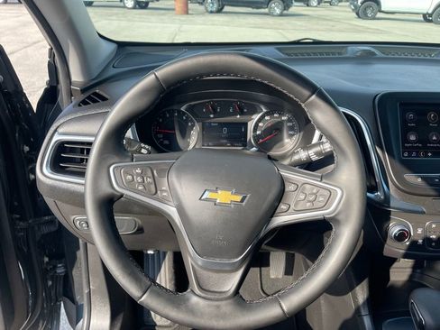 Used 2023 Chevrolet Equinox LT image 10