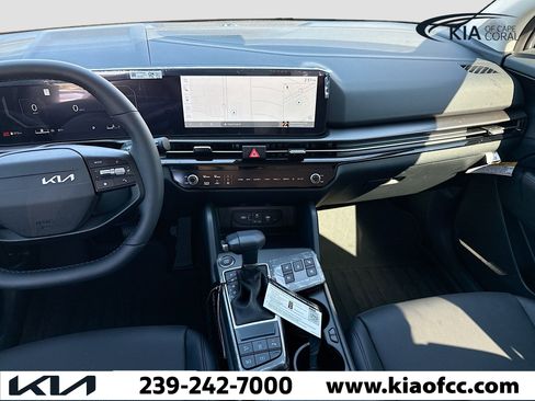 New 2026 Kia Sportage SX image 18