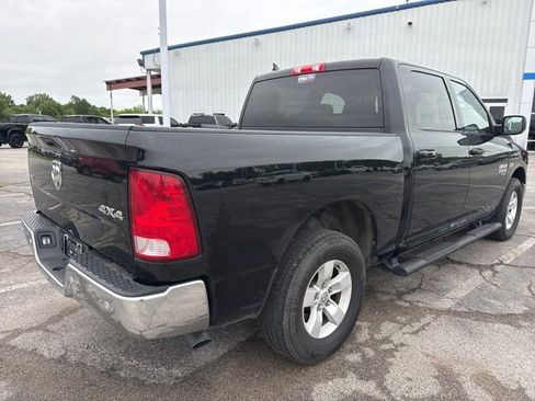 Used 2022 RAM 1500 Classic SLT w/ Electronics Convenience Group AWD/4WD image 2