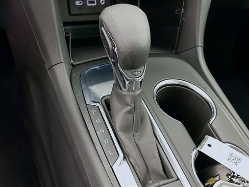 Used 2023 Chevrolet Equinox LS w/ LS Convenience Package FWD image 23