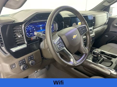 Used 2023 Chevrolet Silverado 1500 LTZ image 13