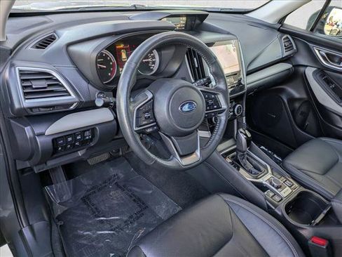 Used 2022 Subaru Forester Limited w/ Popular Package #2 image 9