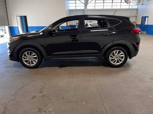 Used 2017 Hyundai Tucson SE FWD image 6