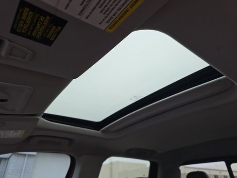 Used 2022 Ford Maverick Lariat w/ Lariat Luxury Package image 32