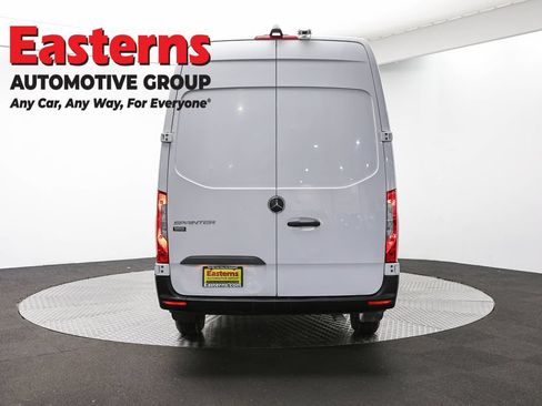 Used 2020 Mercedes-Benz Sprinter 2500 w/ Driver Convenience Package image 6