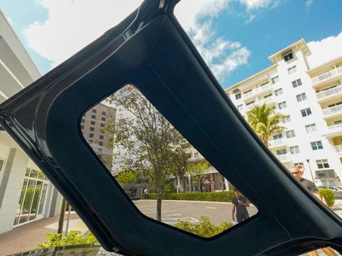 Used 2019 McLaren 720S Performance image 95