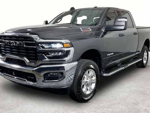 Used 2026 RAM 2500 Big Horn AWD/4WD image 14