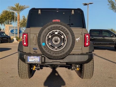 New 2025 Ford Bronco Outer Banks w/ Sasquatch Package image 6