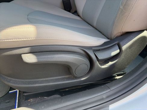 Used 2016 Hyundai Sonata SE image 13