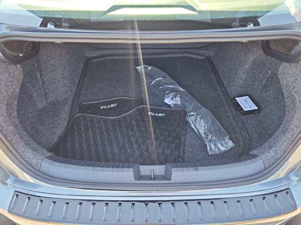 Certified 2026 Volkswagen Jetta Sport FWD image 23
