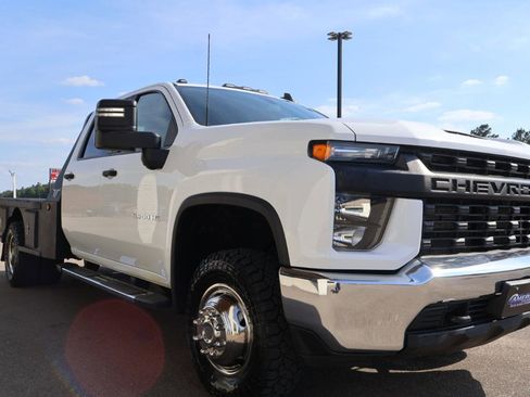Used 2020 Chevrolet Silverado 3500 W/T w/ WT Convenience Package AWD/4WD image 5