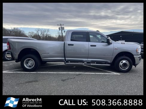 Used 2024 RAM 3500 Big Horn image 6