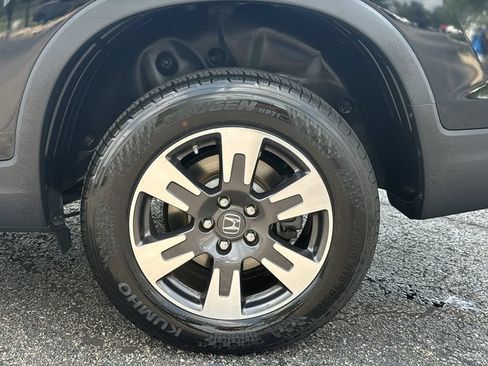 Used 2019 Honda Ridgeline RTL-T image 9
