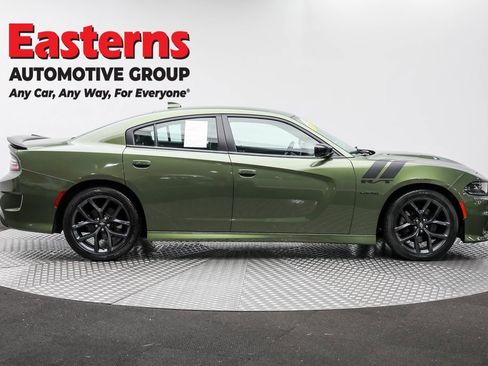 Used 2022 Dodge Charger R/T w/ Plus Group image 4