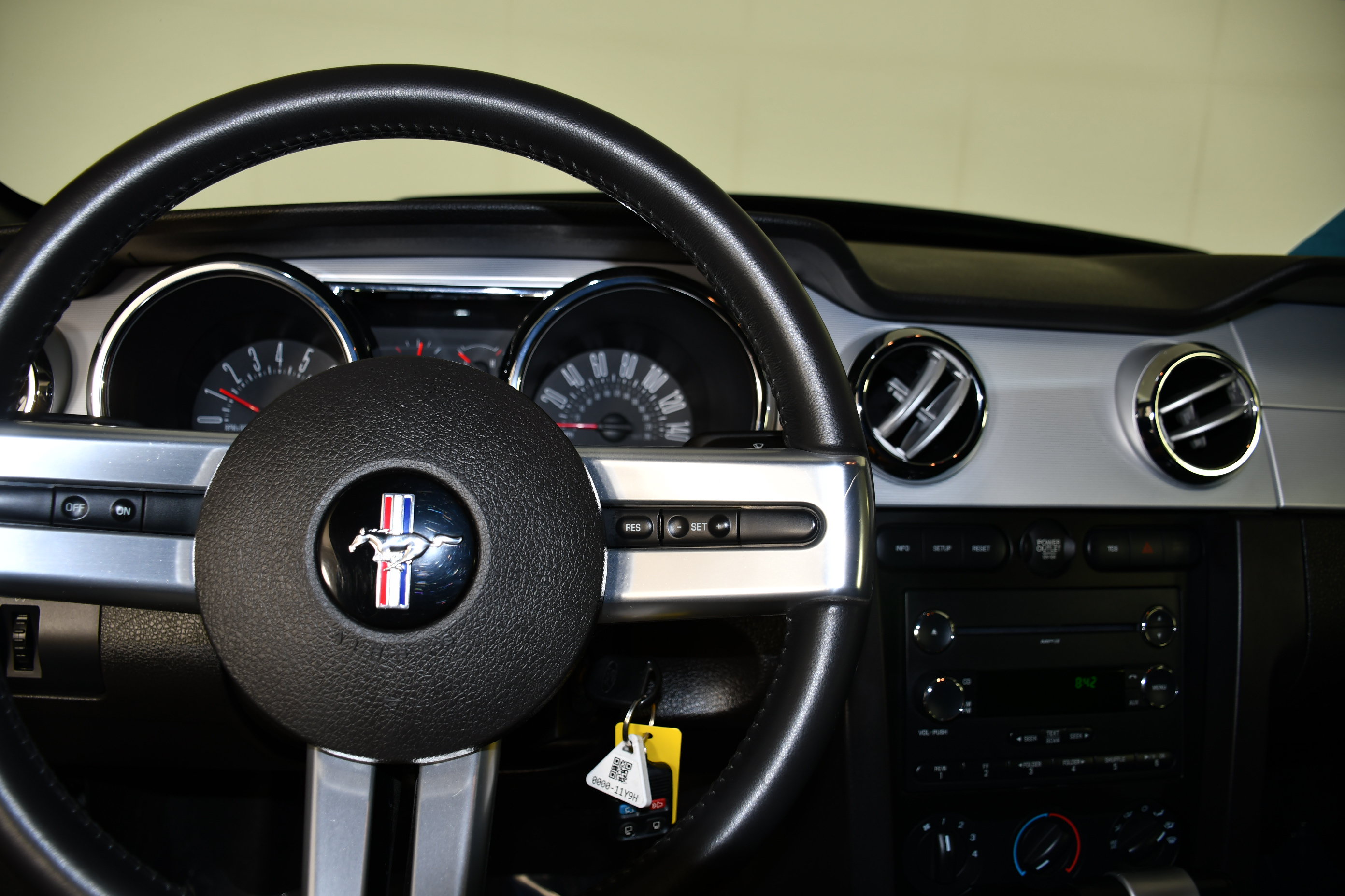 Used 2008 Ford Mustang GT RWD image 16