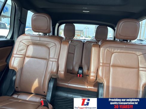 Used 2023 Lincoln Aviator Reserve w/ Equipment Group 201A image 19