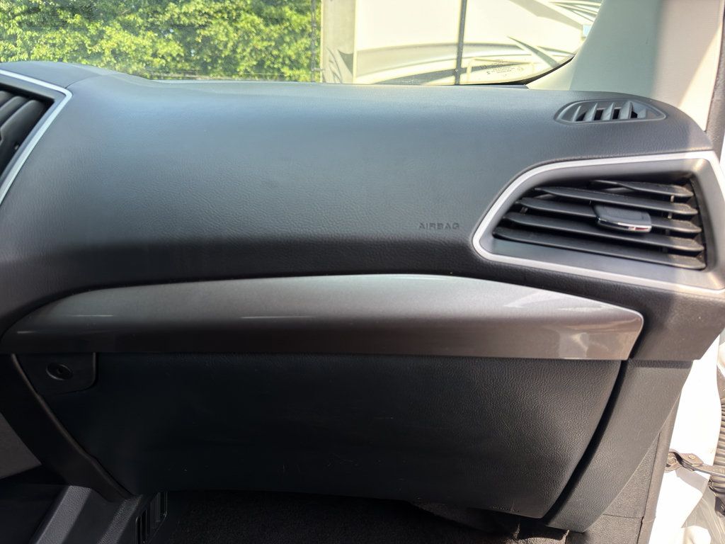 Used 2024 Ford Edge SEL AWD/4WD image 20