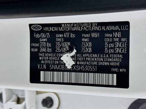 Used 2025 Hyundai Tucson SEL FWD image 12