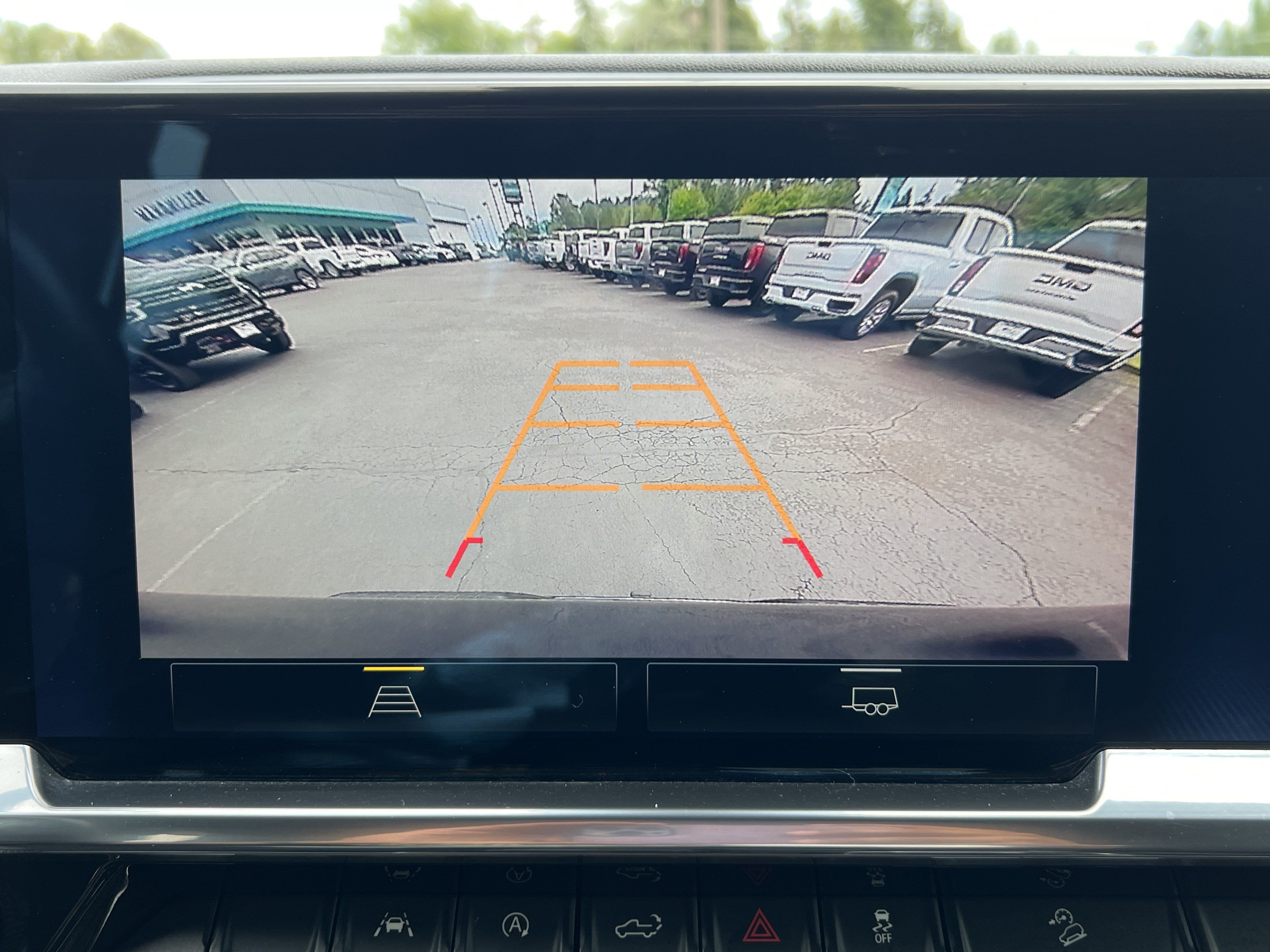 Used 2023 Chevrolet Silverado 1500 RST AWD/4WD image 14