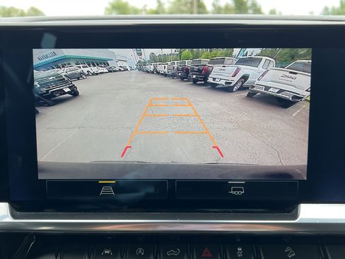 Used 2023 Chevrolet Silverado 1500 RST AWD/4WD image 14