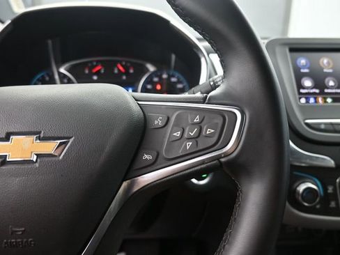 Used 2024 Chevrolet Equinox LT image 17