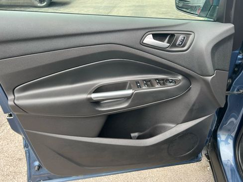 Used 2018 Ford Escape SEL FWD image 11