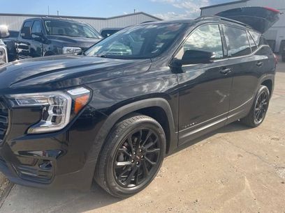 Used 2023 GMC Terrain SLT w/ Infotainment Package II