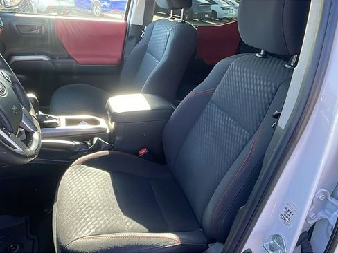 Certified 2023 Toyota Tacoma SR5 image 11