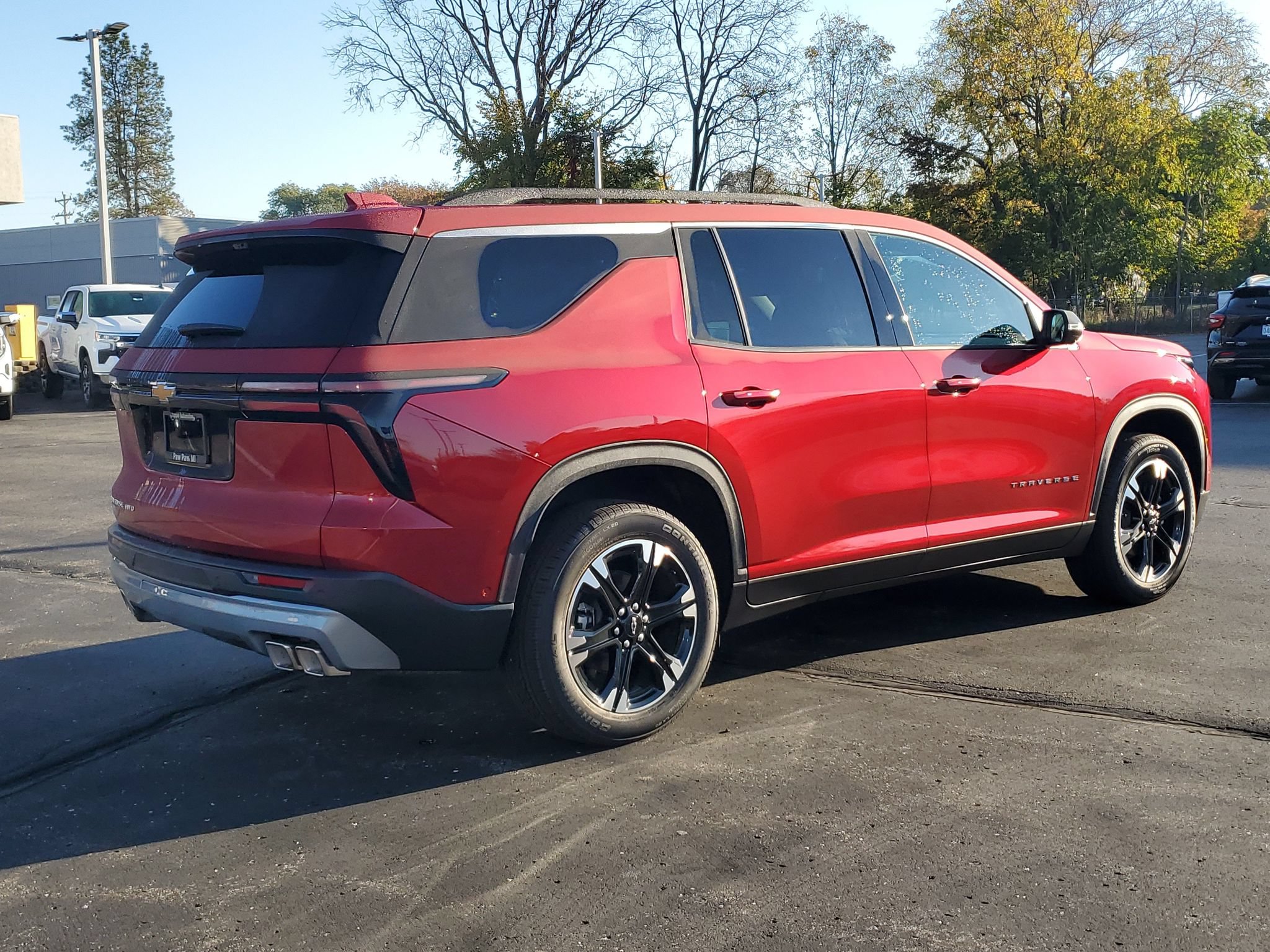 New 2027 Chevrolet Traverse LT w/ Enhanced Driving Package AWD/4WD image 6