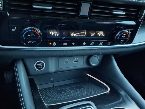 Used 2023 Nissan Rogue Platinum image 20