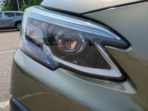 Used 2022 Subaru Outback Limited XT AWD/4WD image 10