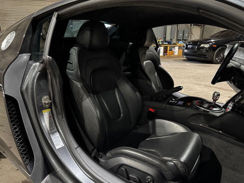 Used 2009 Audi R8 V8 image 22