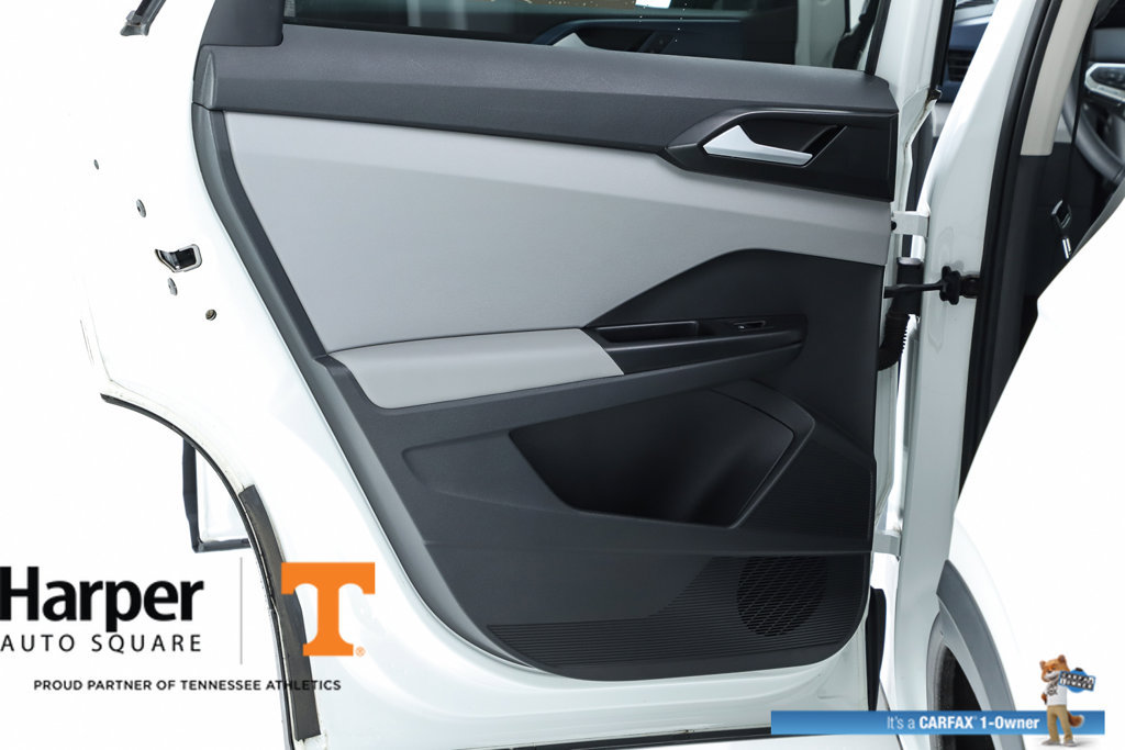 Used 2023 Volkswagen Taos SE w/ Panoramic Sunroof Package AWD/4WD image 55