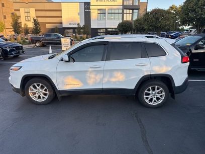 Used 2016 Jeep Cherokee Latitude w/ Safety/Convenience Group