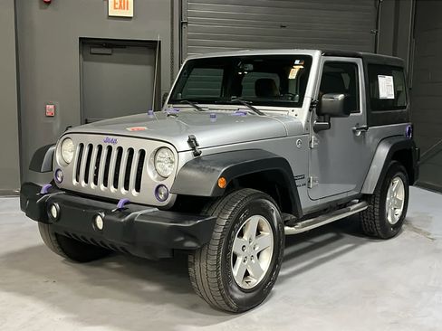 Used 2014 Jeep Wrangler Sport w/ Quick Order Package 24S AWD/4WD image 3