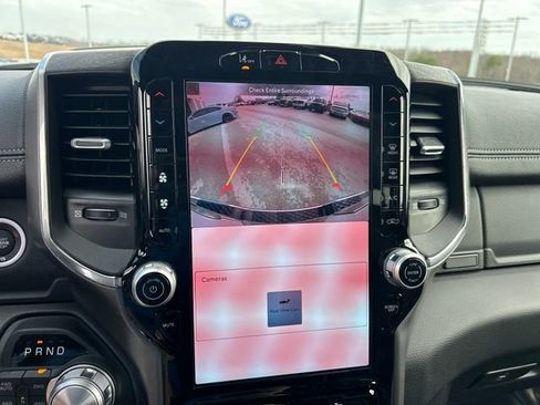 Used 2025 RAM 1500 Laramie image 25