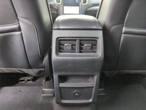 Used 2024 Ford Edge SEL AWD/4WD image 33