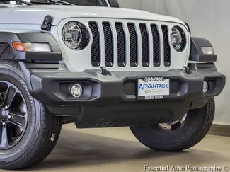 Used 2023 Jeep Wrangler Unlimited Sport AWD/4WD video 2