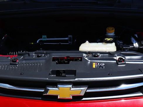 Used 2019 Chevrolet Trax LT w/ LT Convenience Package FWD image 55