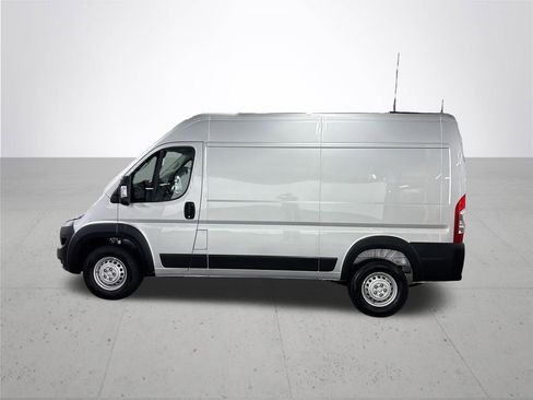 New 2026 RAM ProMaster 1500 w/ Premium Convenience Group FWD image 9