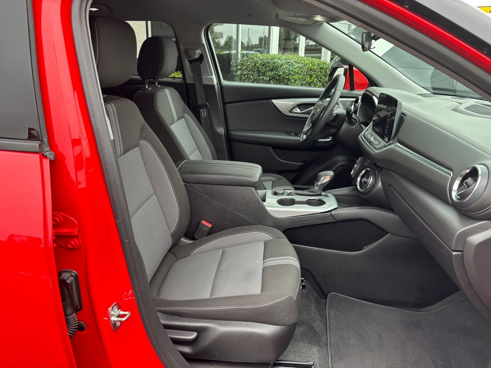 Used 2026 Chevrolet Blazer LT FWD image 37