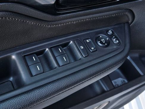 Used 2022 Honda Odyssey Elite image 9