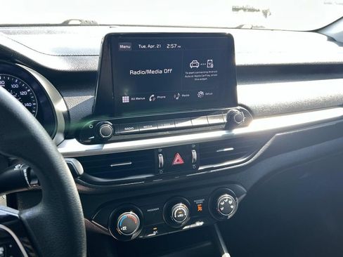 Used 2024 Kia Forte LX FWD image 25