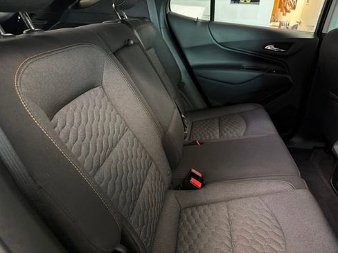 Used 2018 Chevrolet Equinox LT AWD/4WD image 22
