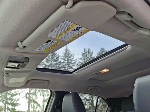 New 2025 Mitsubishi Eclipse Cross SE image 15